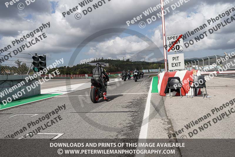 motorbikes;no limits;peter wileman photography;portimao;portugal;trackday digital images